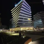 Wave Piano Apartman *