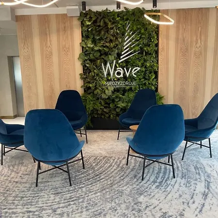 Piano Wave Z Widokiem Na Morze Międzyzdroje