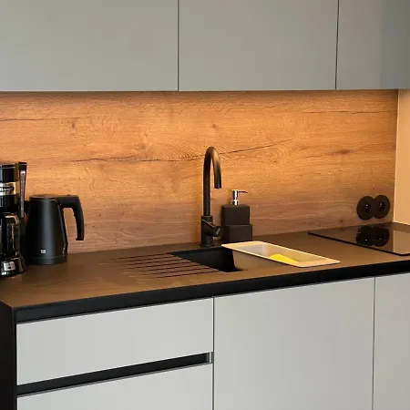 Wave Piano ミエンジズドロイェ