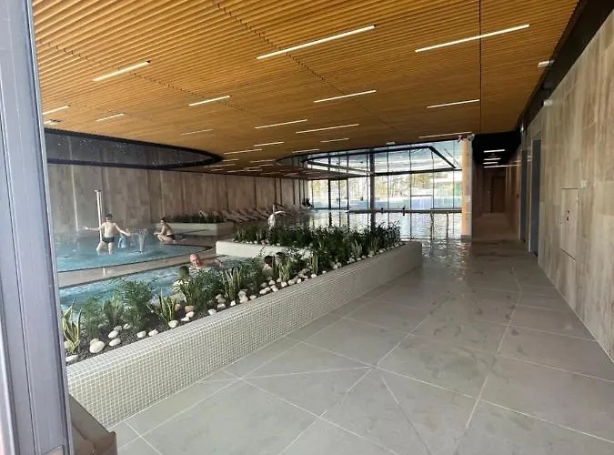 아파트 Wave Piano 미엥지즈드로예